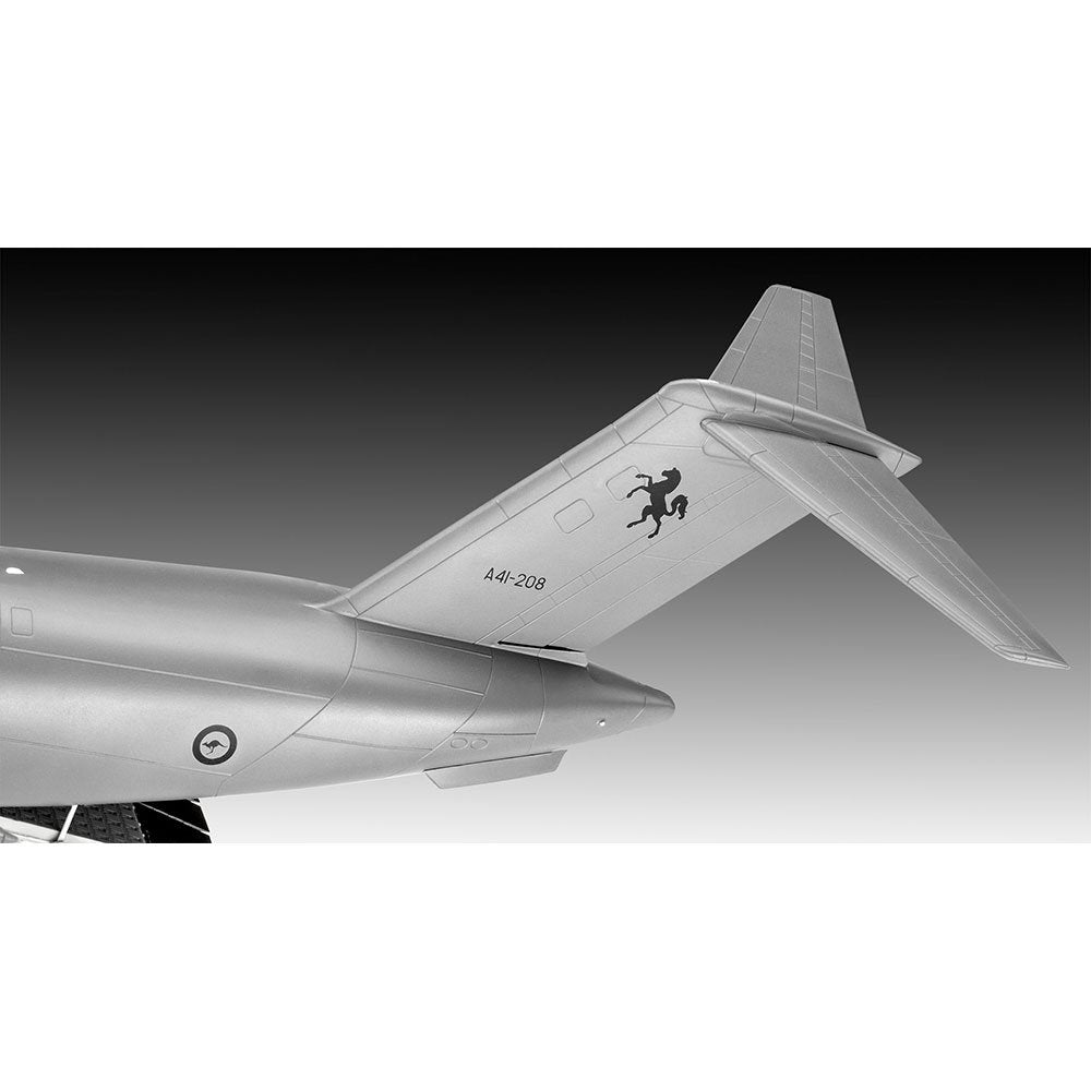 REVELL 1/144 BOEING C-17A GLOBEMASTER III WITH AUS. DECALS