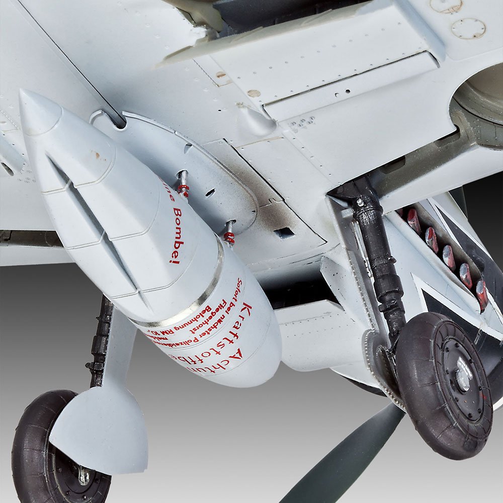 REVELL 1/32 Messerschmitt Bf109G-10 Erla