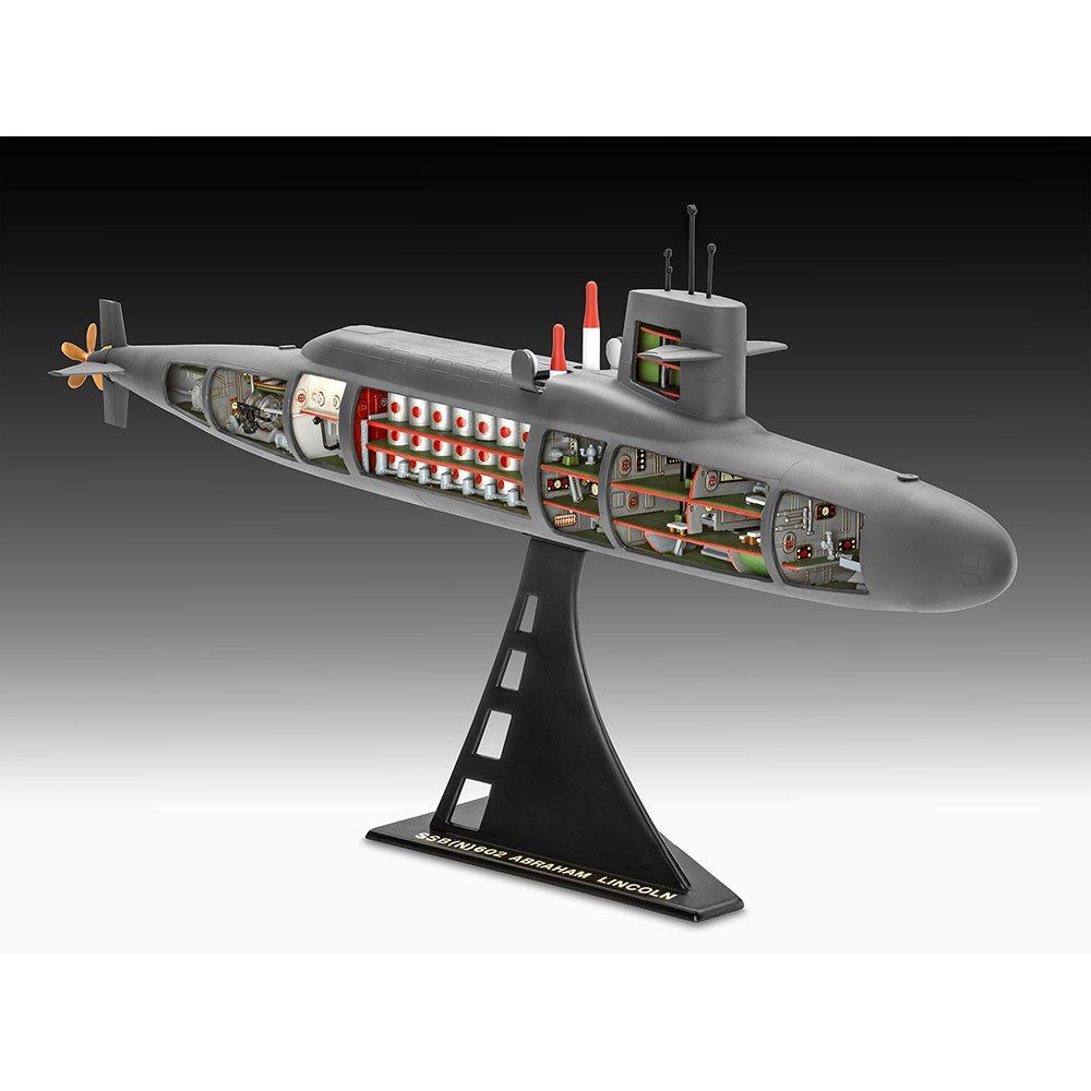 REVELL 1/253 S.S.B. ABRAHAM LINCOLN WITH INTERIOR