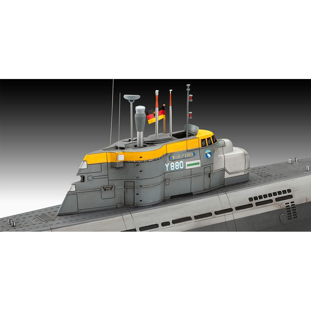 REVELL 1/144 70 YEARS BUNDESWEHR - WILHELM BAUER TYPE 206A CLASS 2