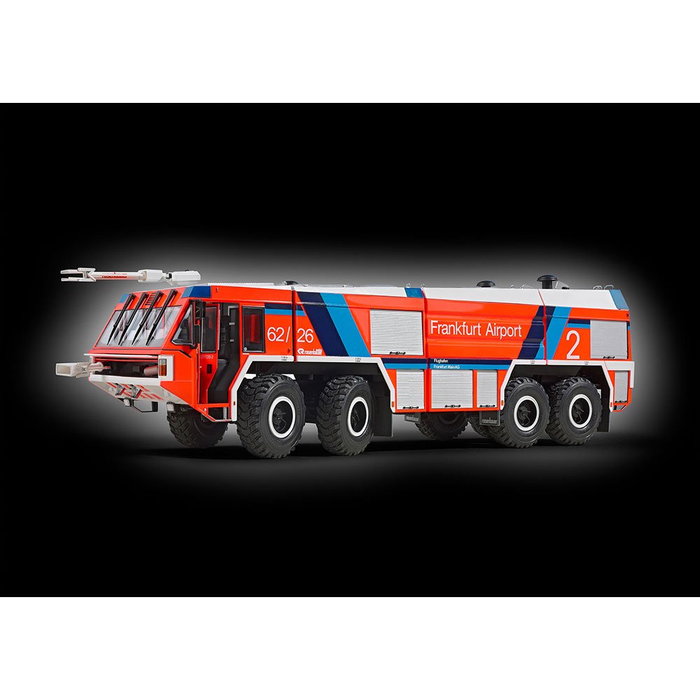 REVELL 1/24 GFLF Simba 8X8