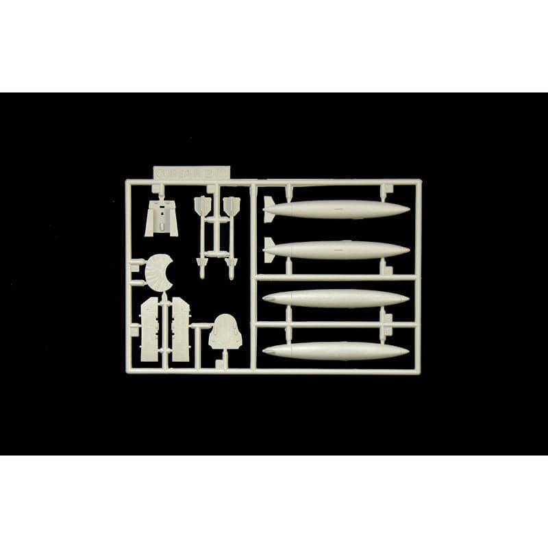 ITALERI 1/72 A-7E Corsair II
