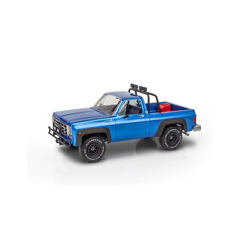 REVELL 1/25 1978 CHEVY 4X4 PICKUP WITH GO-KART AND TRAILER