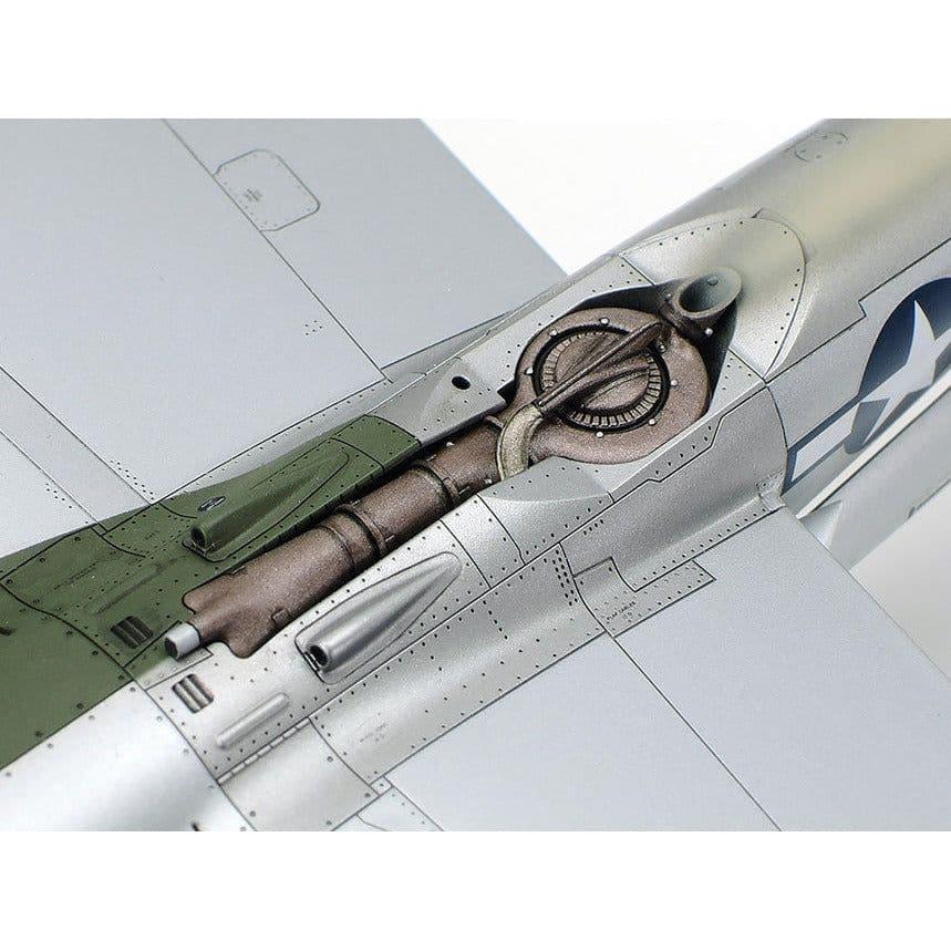 TAMIYA 1/48 Lockheed P-38 J Lightning