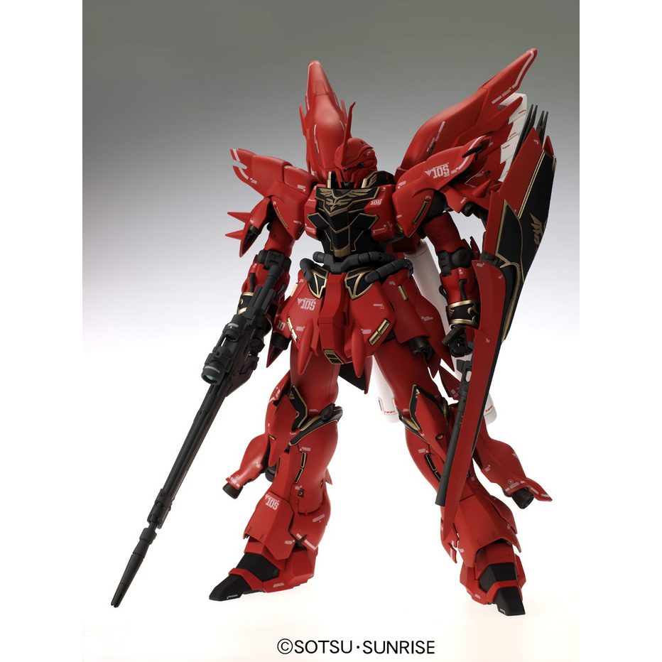 BANDAI 1/100 MG Sinanju