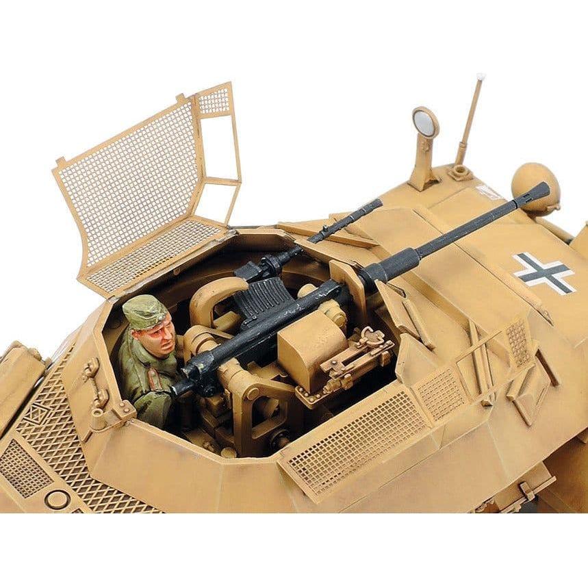 TAMIYA 1/35 German Sd.Kfz.222 Leichter Panzerspahwagen