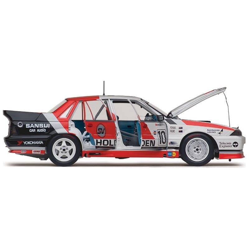CLASSIC CARLECTABLES 1/18 Holden VL Commodore - 1988 Sandown 2nd Place