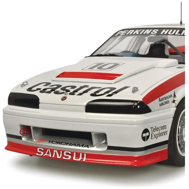 CLASSIC CARLECTABLES 1/18 Holden VL Commodore - 1988 Sandown 2nd Place