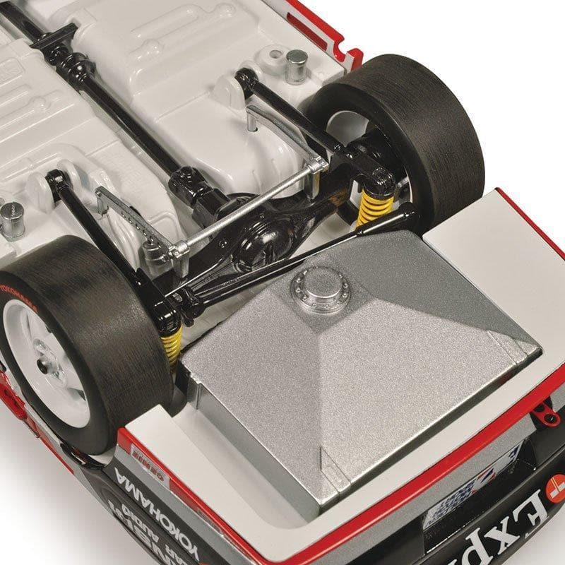 CLASSIC CARLECTABLES 1/18 Holden VL Commodore - 1988 Sandown 2nd Place