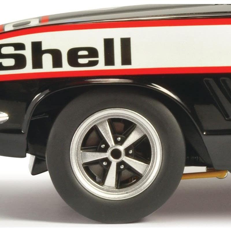 CLASSIC CARLECTABLES 1/18 Holden LJ XU-1 1973 Bathurst 5th Place