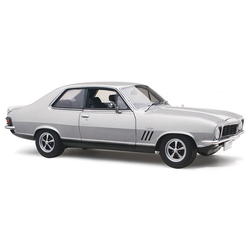 CLASSIC CARLECTABLES 1/18 Holden LJ Torana XU-1 - Baroda Silver