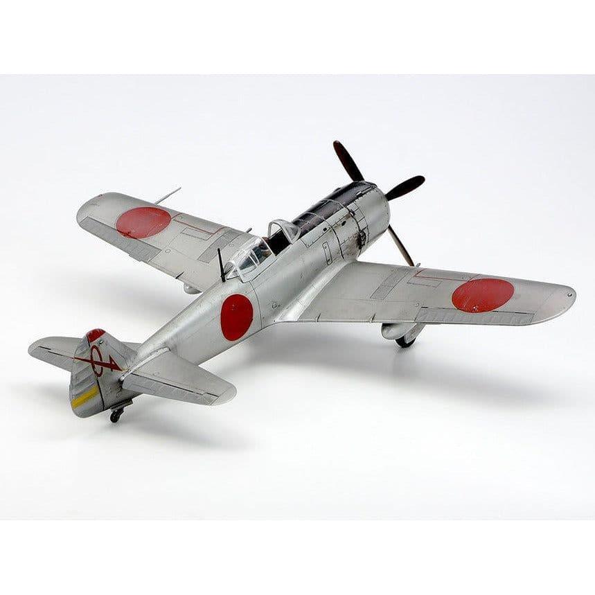 TAMIYA 1/48 Nakajima K184 IA Hayate (Frank)