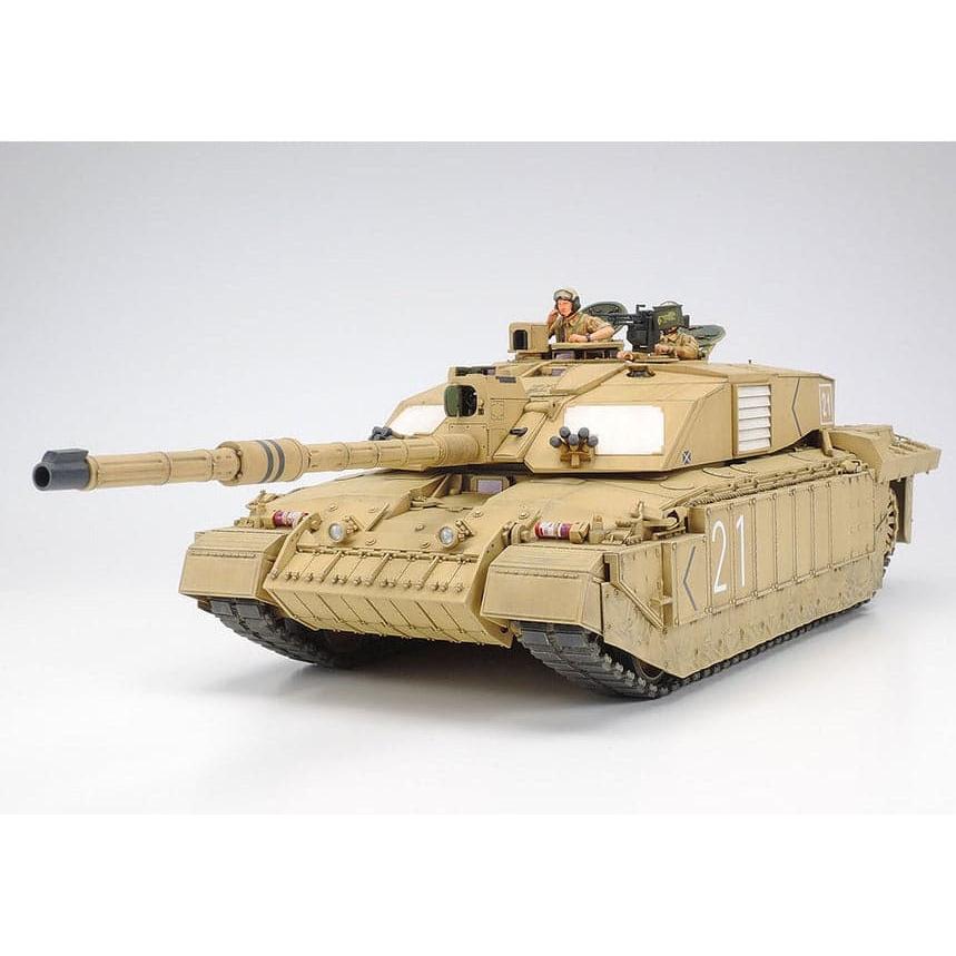 TAMIYA 1/35 British Main Battle Tank Challenger 2 (Desertised)