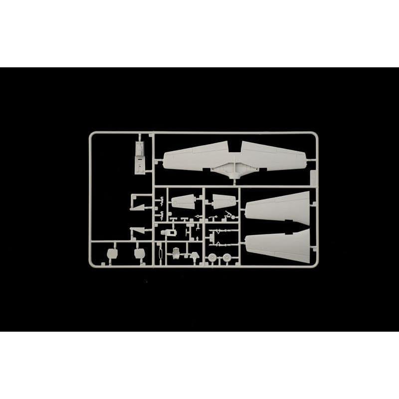 ITALERI 1/72 P-51A Mustang