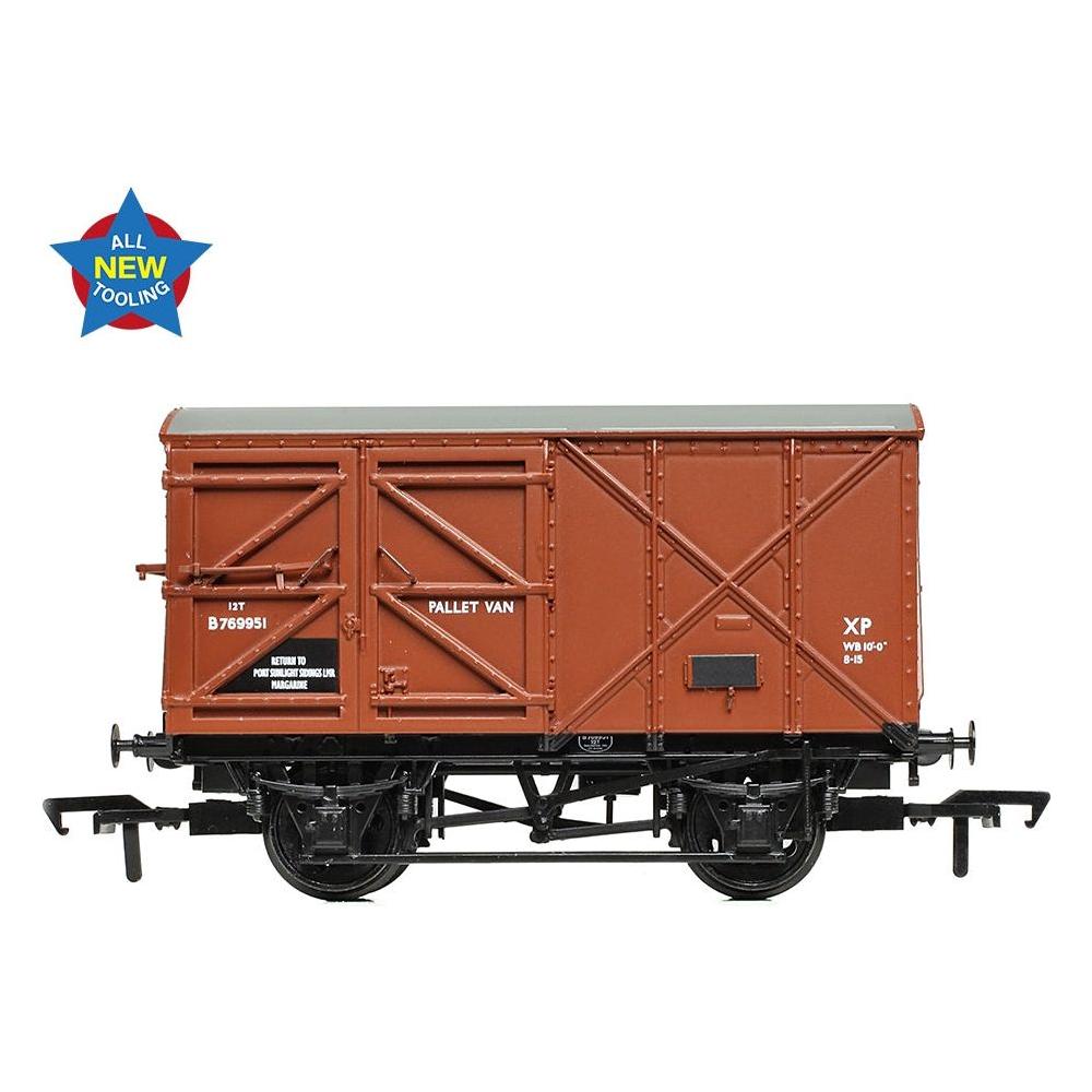 BRANCHLINE OO BR 12T Palvan 'Pallet Van' BR Bauxite (Early)