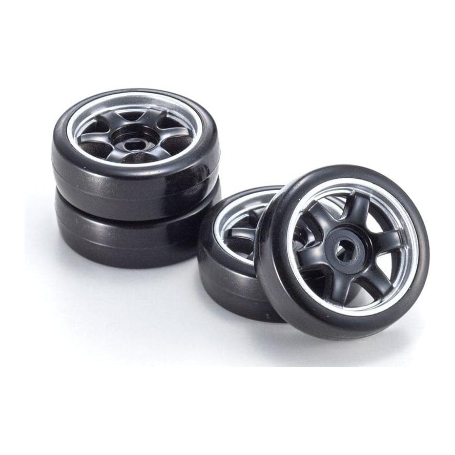 KYOSHO Mini-Z AWD MA-020 Readyset Nissan Skyline 2000GT-R KPGC10 White