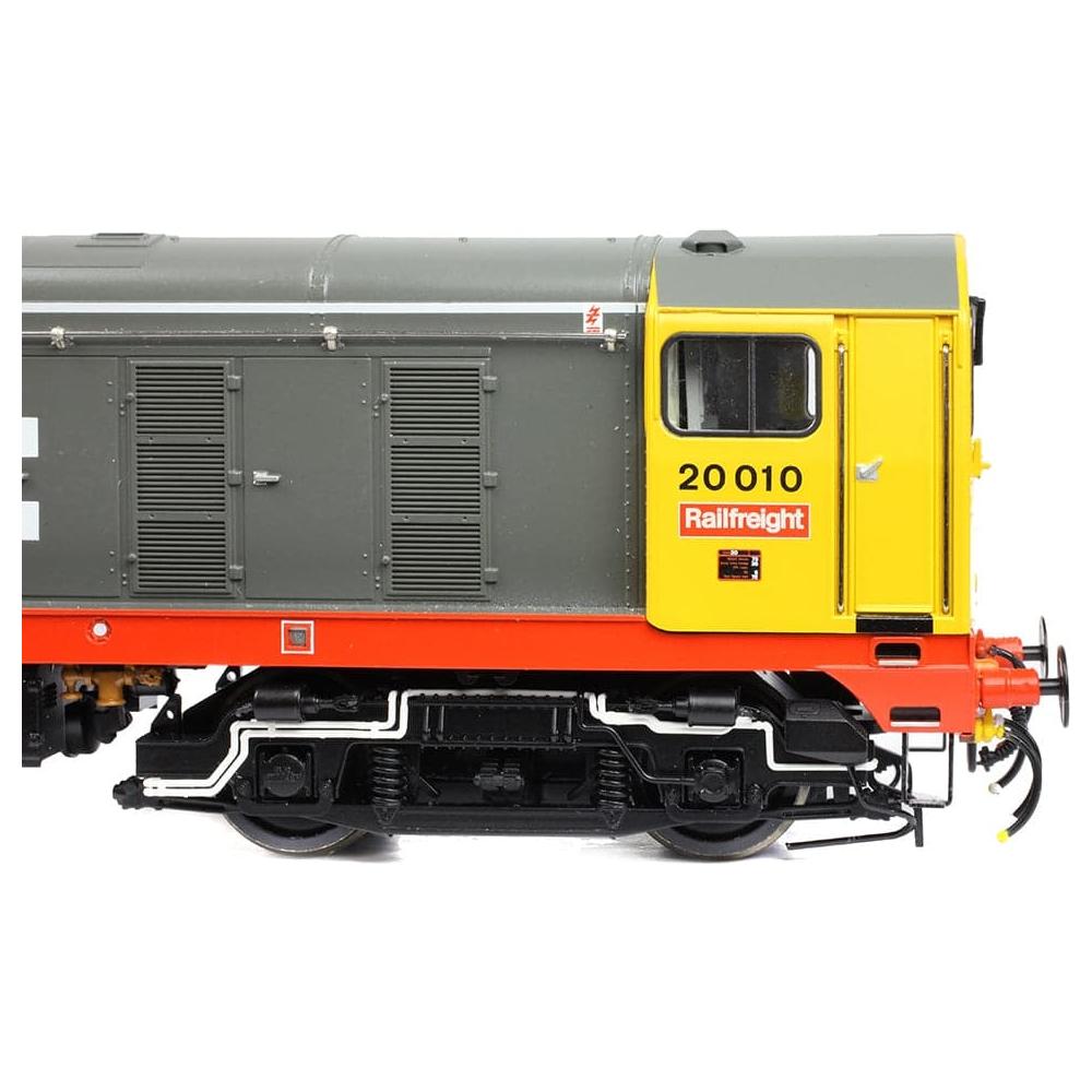 BRANCHLINE OO Class 20/0 Disc Headcode 20010 BR Railfreight (Red Stripe)
