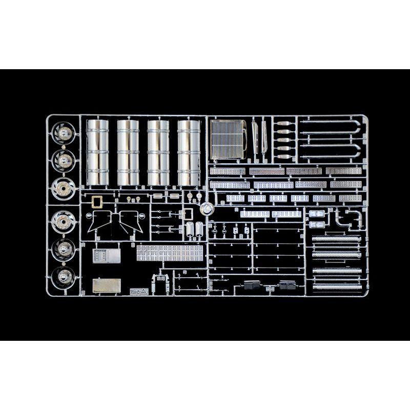 ITALERI 1/24 Freightliner FLD 120 Special