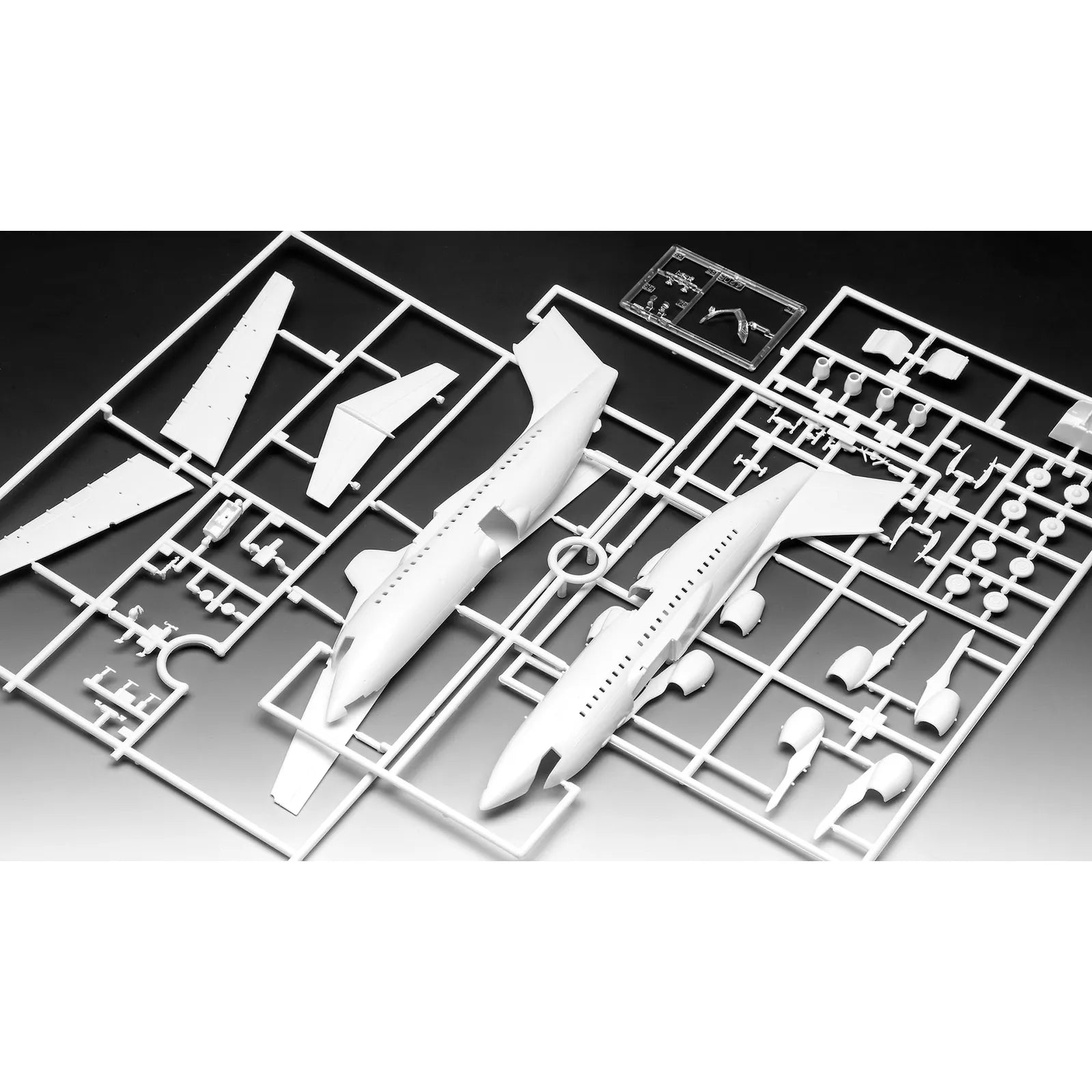 REVELL 1/144 Bae 146 (RJ85) AirUK