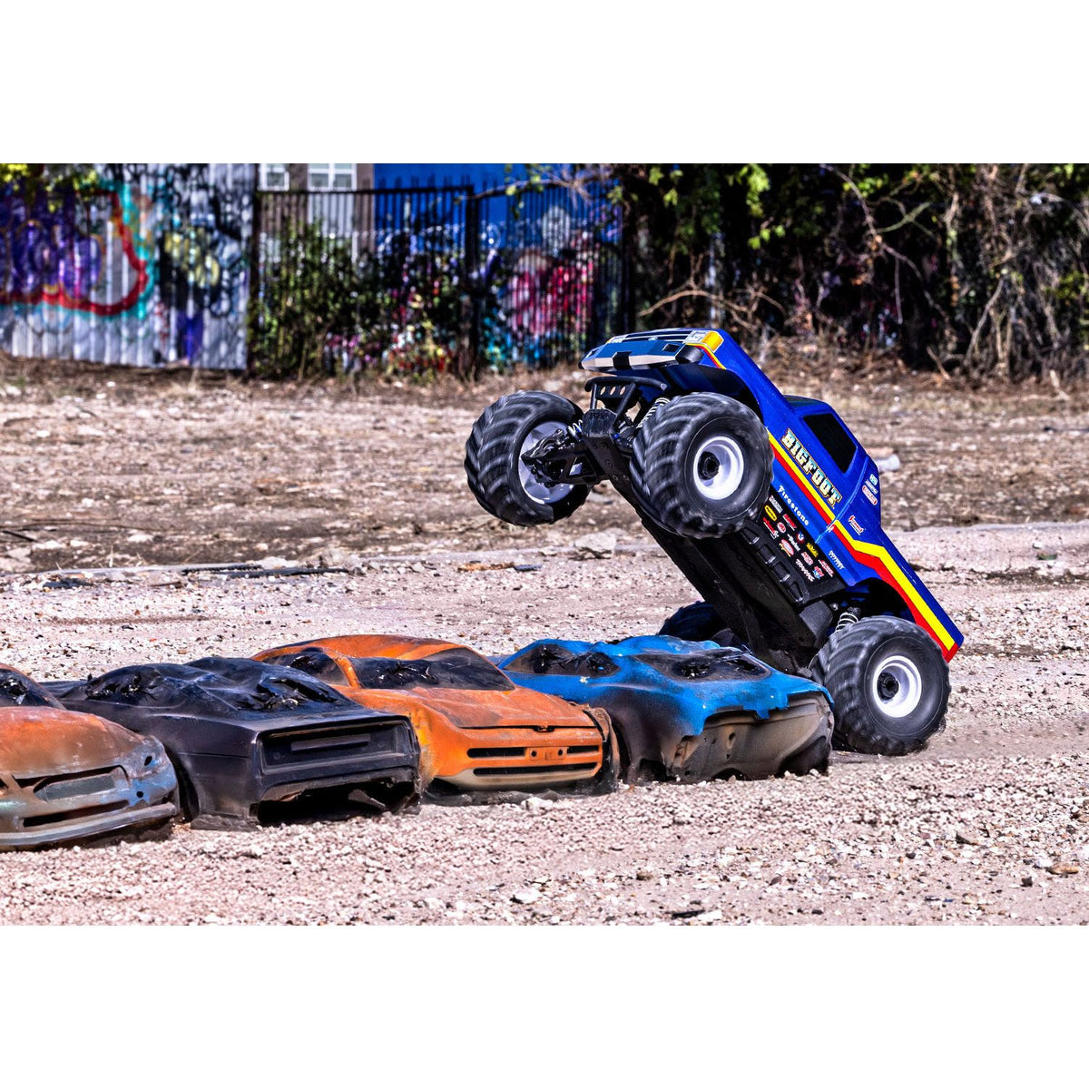 TRAXXAS BIG FOOT 4X4 MONSTER TRUCK