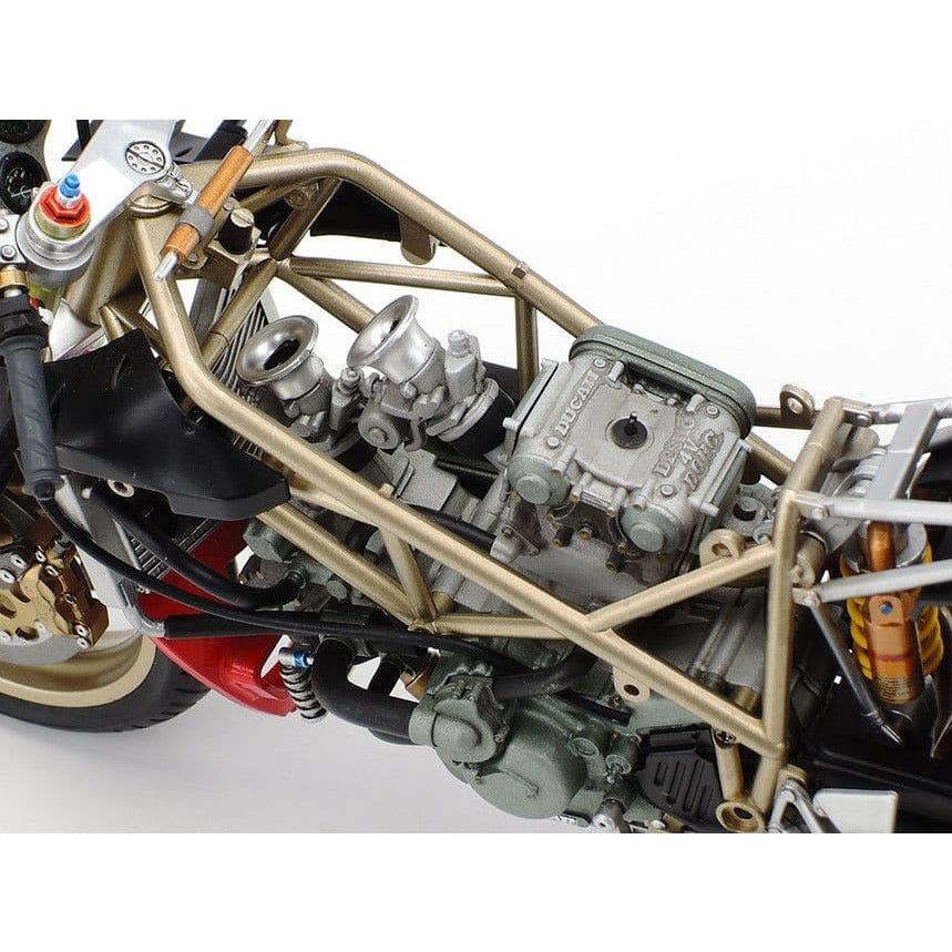 TAMIYA 1/12 Ducati 916
