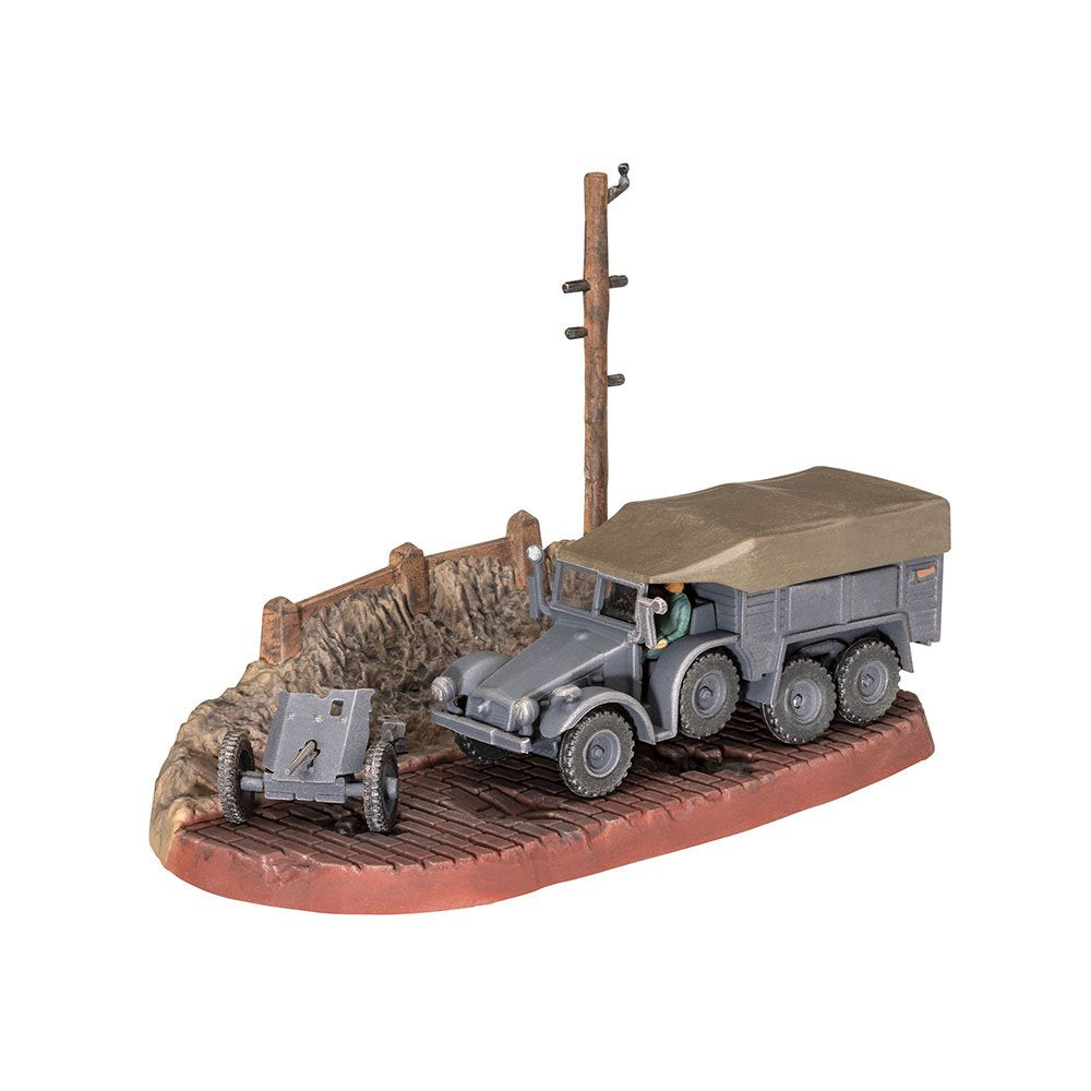 REVELL 1/76 STARTER KIT KRUPP PROTZE KFZ 69 WITH 3.7CM PAK