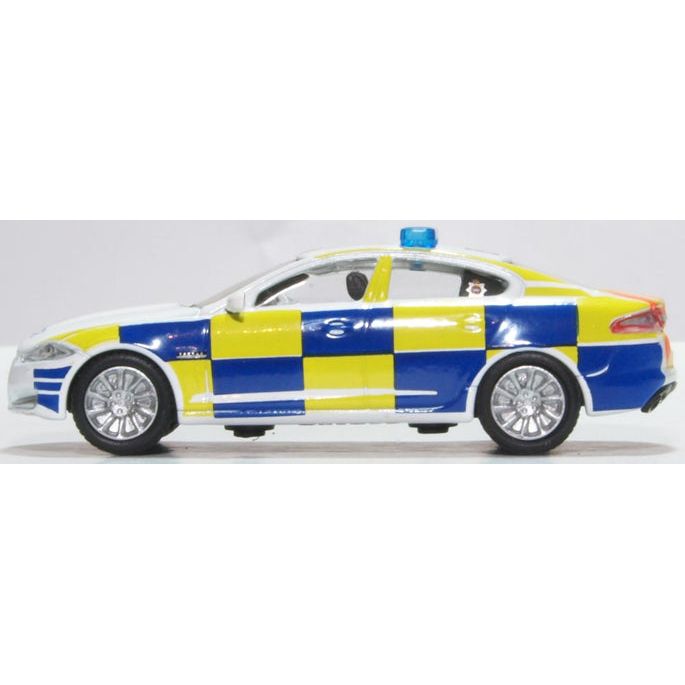 OXFORD 1/76 Surrey Police Jaguar XF