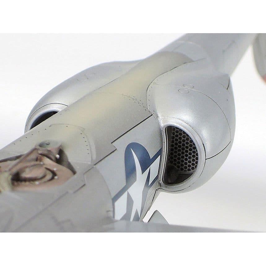 TAMIYA 1/48 Lockheed P-38 J Lightning