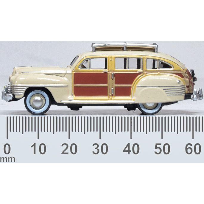 OXFORD 1/87 Chrysler T & C Woody Wagon 1942 Catalina Tan