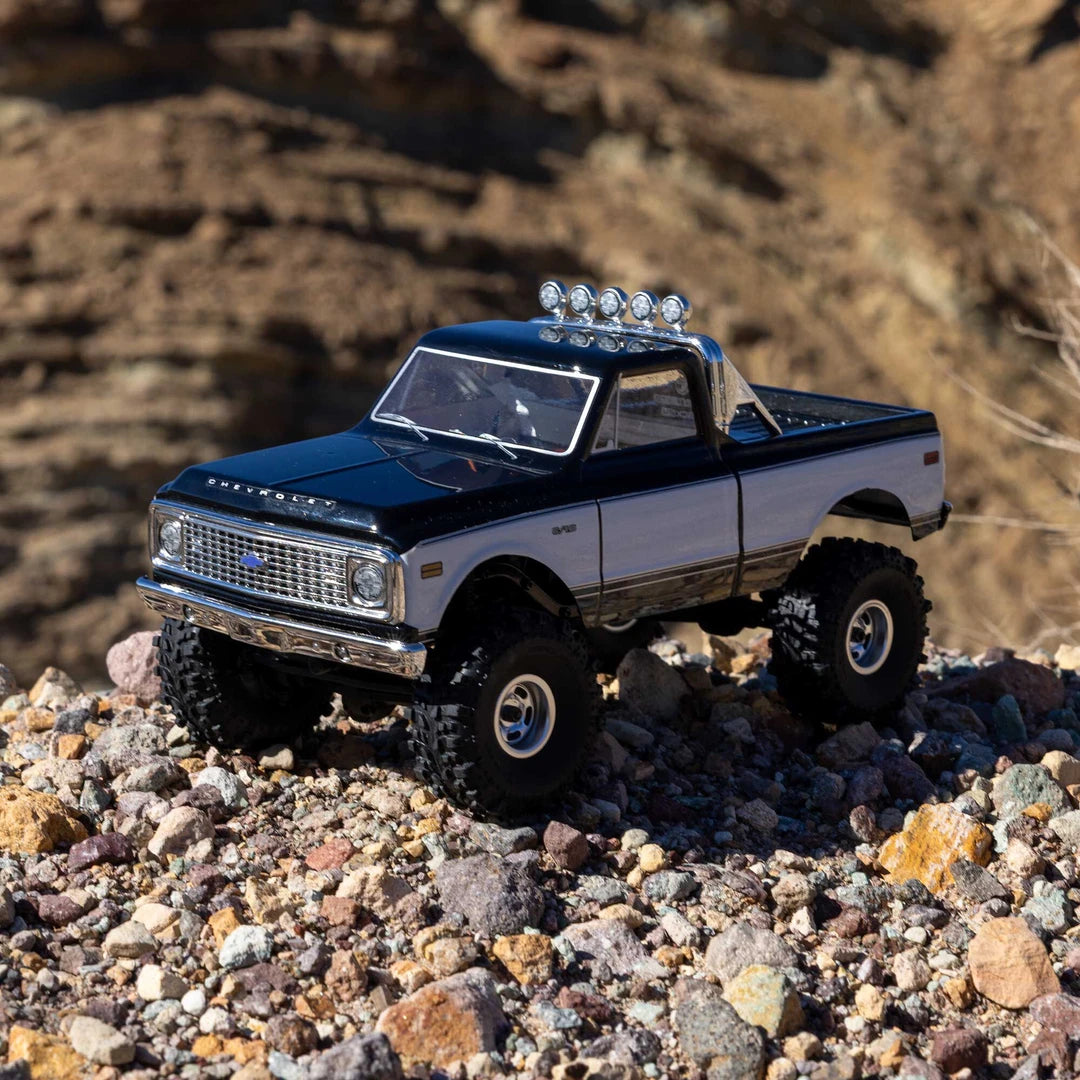 AXIAL 1/24 SCX24 1971 Chevrolet C10 Crawler RTR, Black