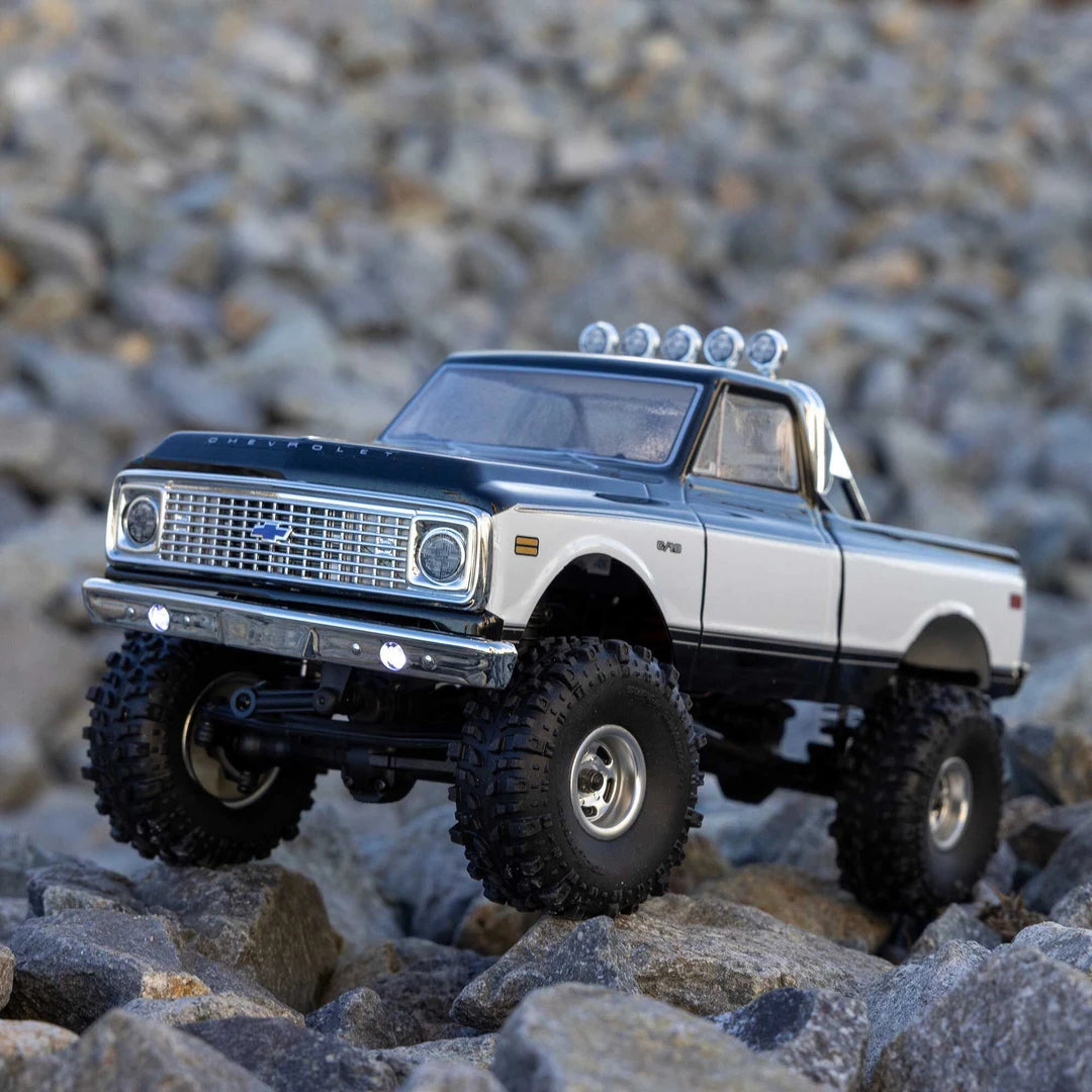 AXIAL 1/24 SCX24 1971 Chevrolet C10 Crawler RTR, Black