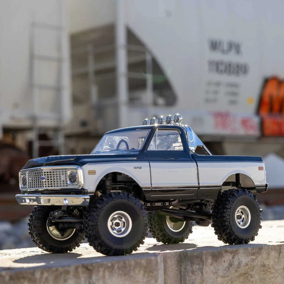 AXIAL 1/24 SCX24 1971 Chevrolet C10 Crawler RTR, Black