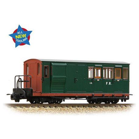 Narrow Gauge Ffestiniog Railway Brake Third No. 10 FR Green with Red Ends
