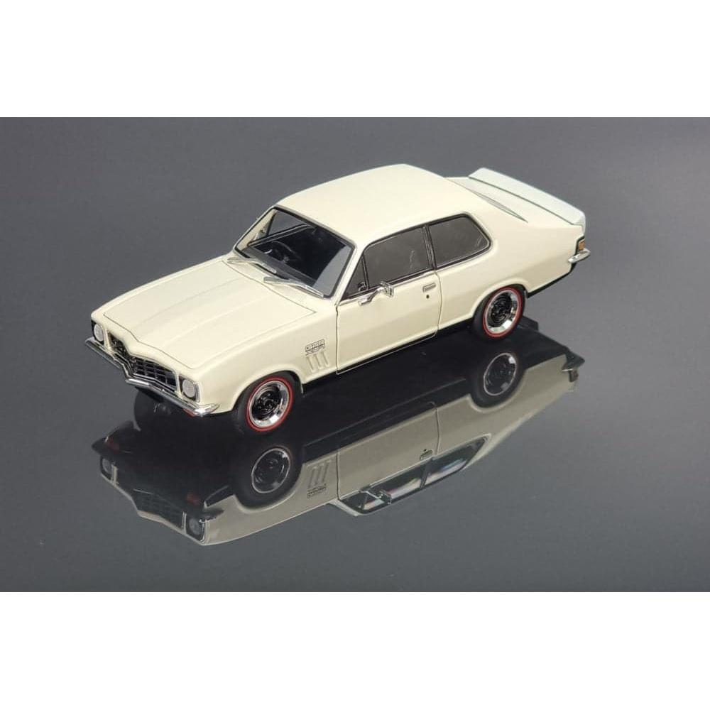 DDA COLLECTIBLES 1/24 Custard LJ GTR XU1 Torana