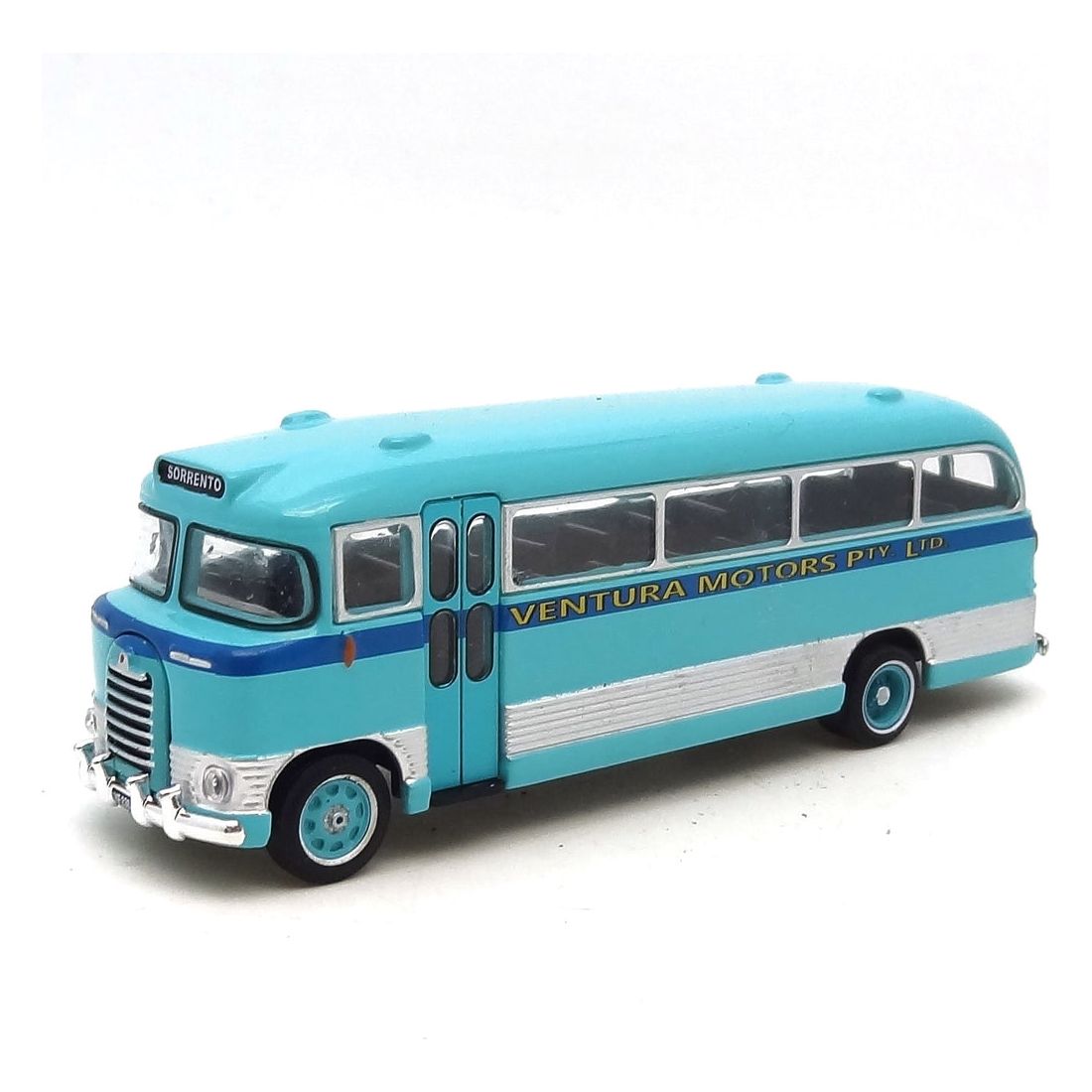 AUSSIE ROAD RADERS 1:87 1958 Bedford SB Bus - Ventura