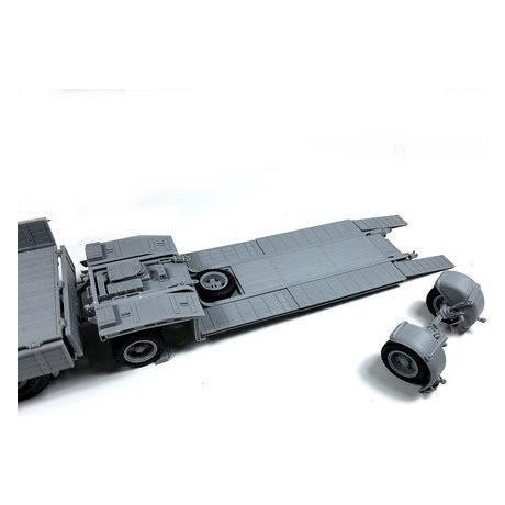 Das Werk 1/35 Faun L900 incl. Sd.Ah.115 Plastic Model Kit