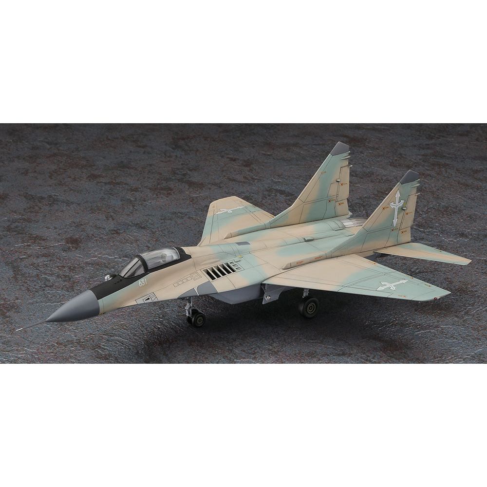 HASEGAWA 1/72 'Macross Zero' Mikoyan-29