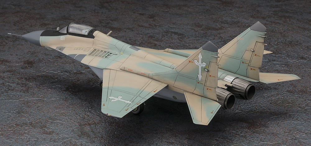 HASEGAWA 1/72 'Macross Zero' Mikoyan-29