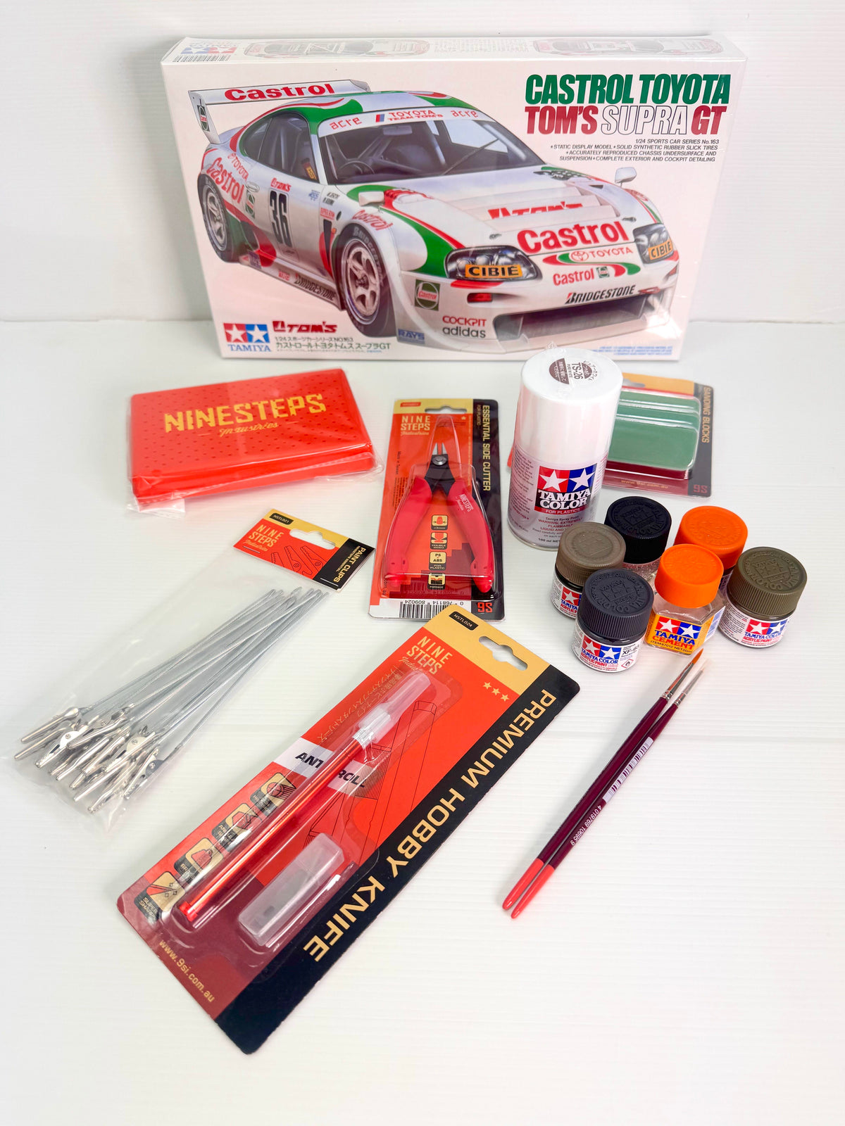 Hearns Hobbies Complete Model Building Starter Bundle – Tamiya 1/24 Castrol Toyota TOM'S Supra GT