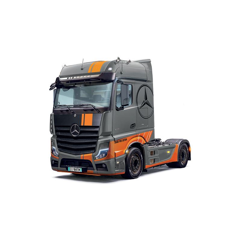 ITALERI Mercedes Benz Actros MP4 Big Space Grand Prix Edition (Super Decal Sheet)