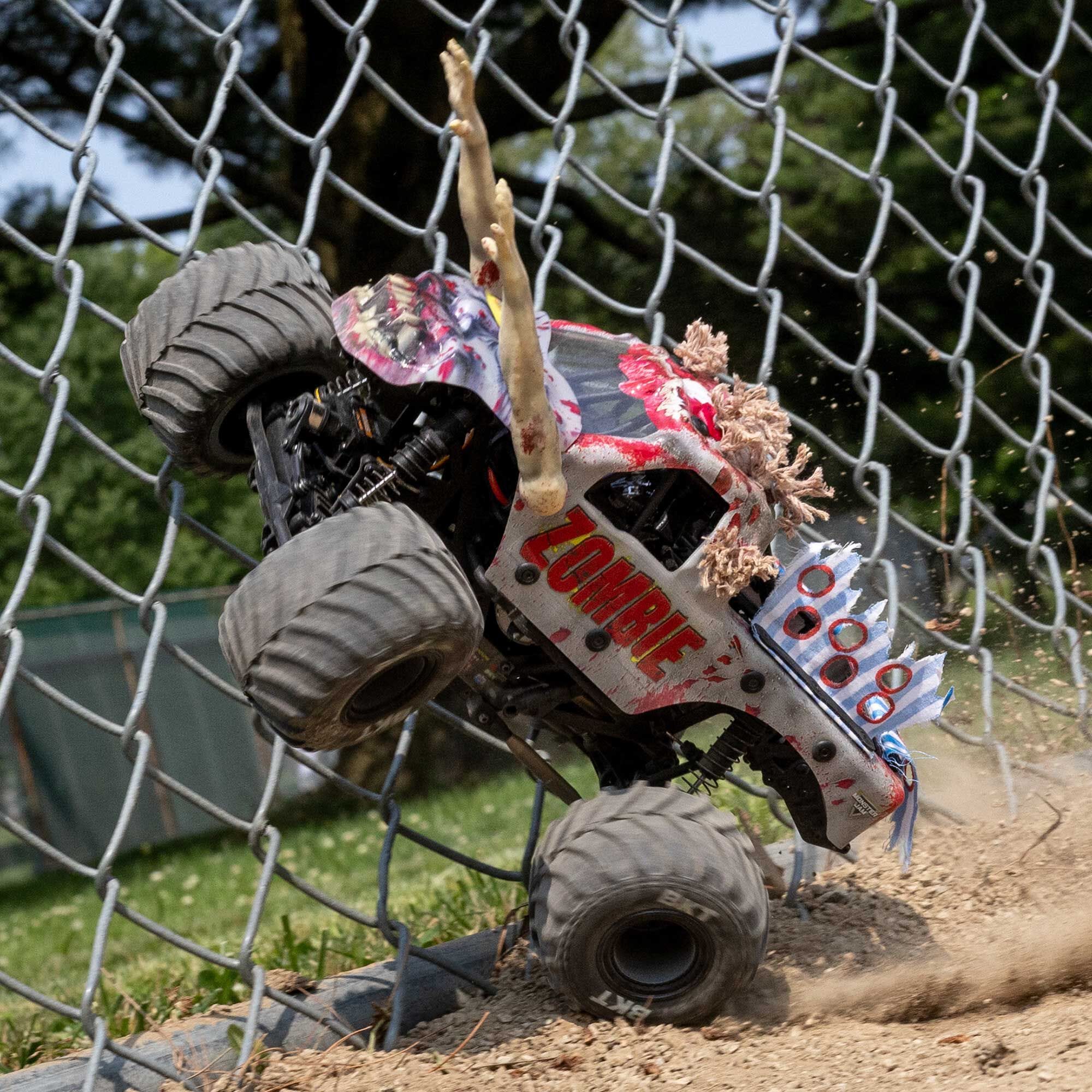 Losi Mini LMT Zombie 1/18 4x4 Monster Jam Truck RTR, LOS01026T4