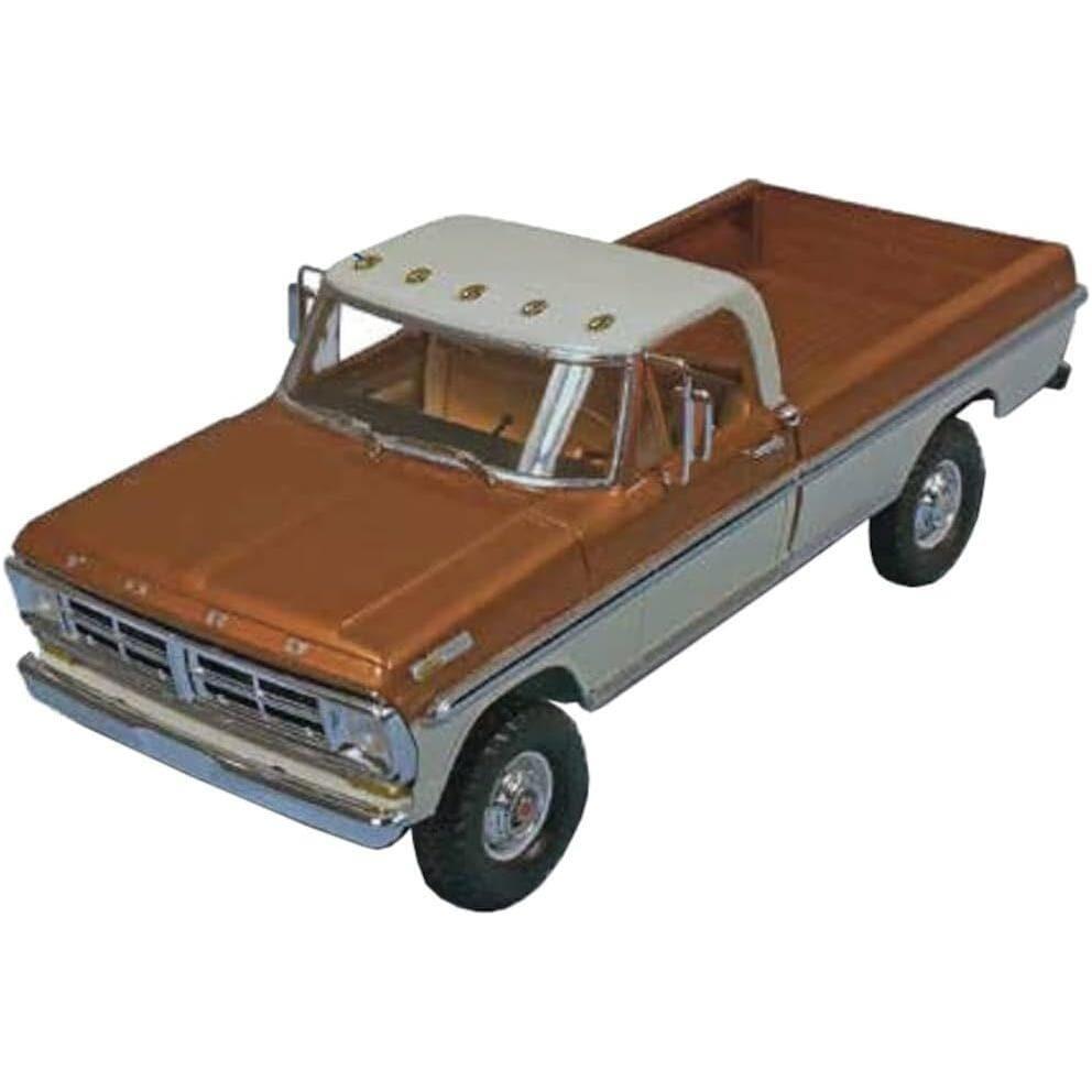 Moebius 1/25 1972 Ford F-250 4x4 with Snow Plow Plastic Model Kit