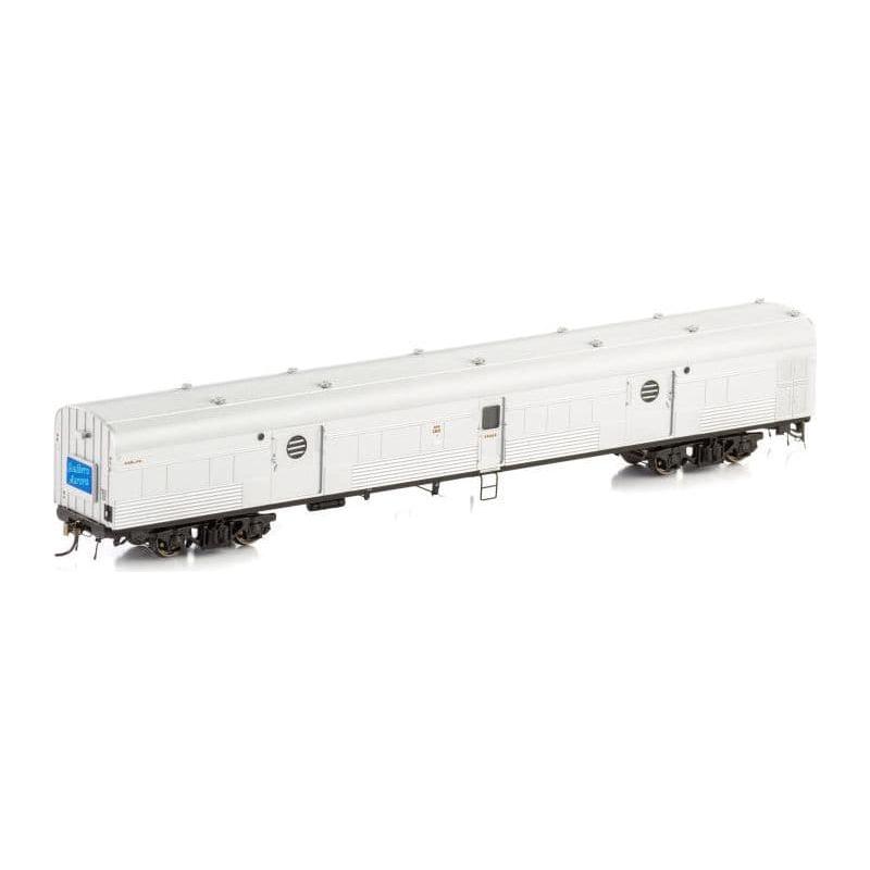AUSCISION HO MHN Parcels Van, Southern Aurora with Illuminated LED Sign - Single Car