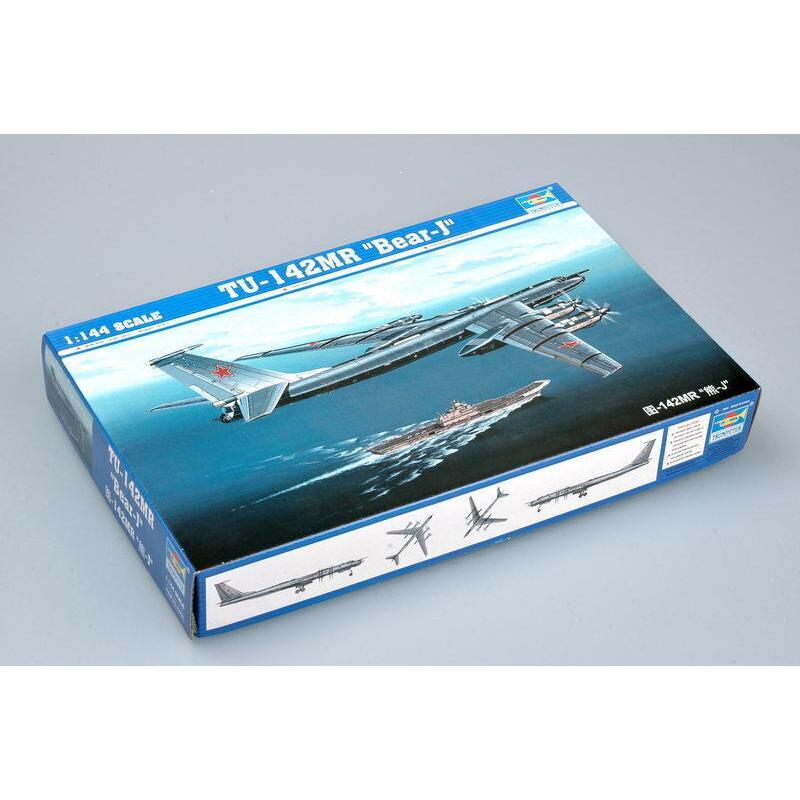 TRUMPETER 1/144 TU-142MR Bear-J