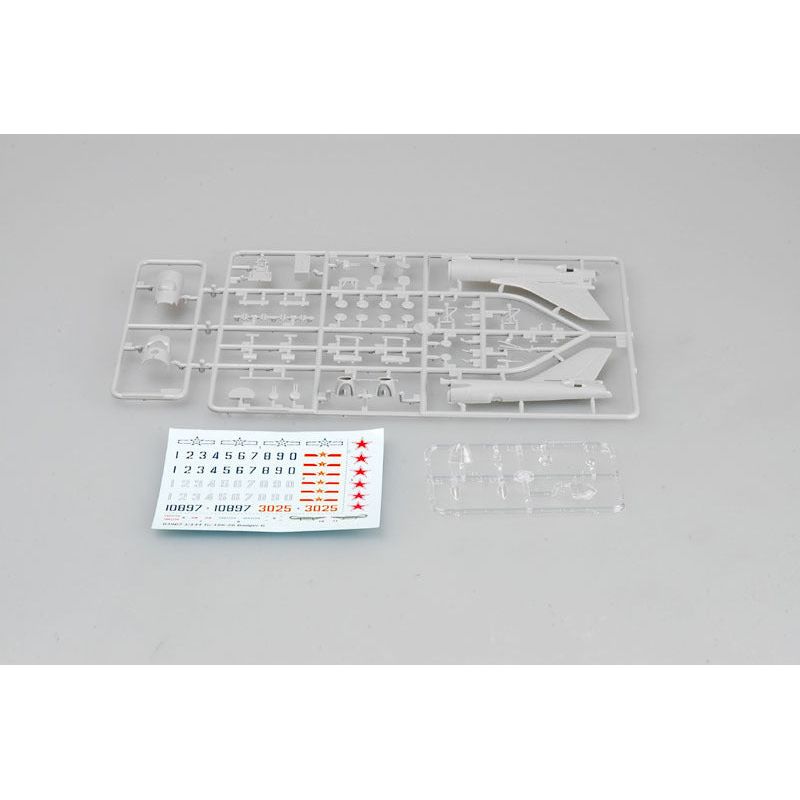 TRUMPETER 1/144 Tu-16k-26 Badger G