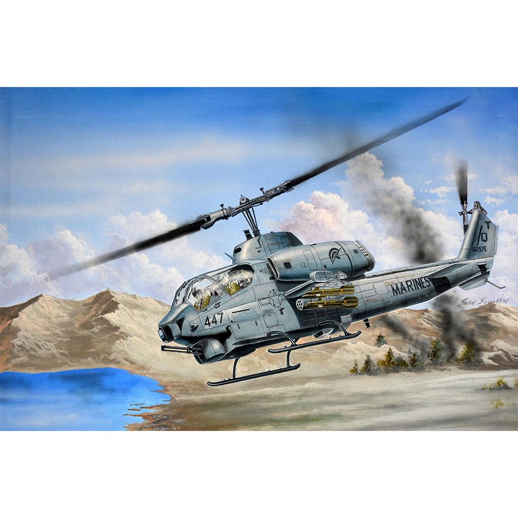 Trumpeter 1/35 AH-1W Super Cobra Plastic Model Kit