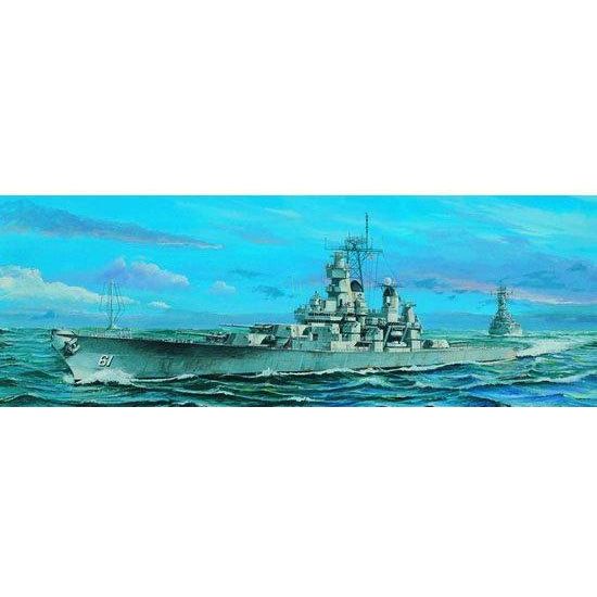 Trumpeter 1/700 U.S. Battleship BB-61 Iowa 1985