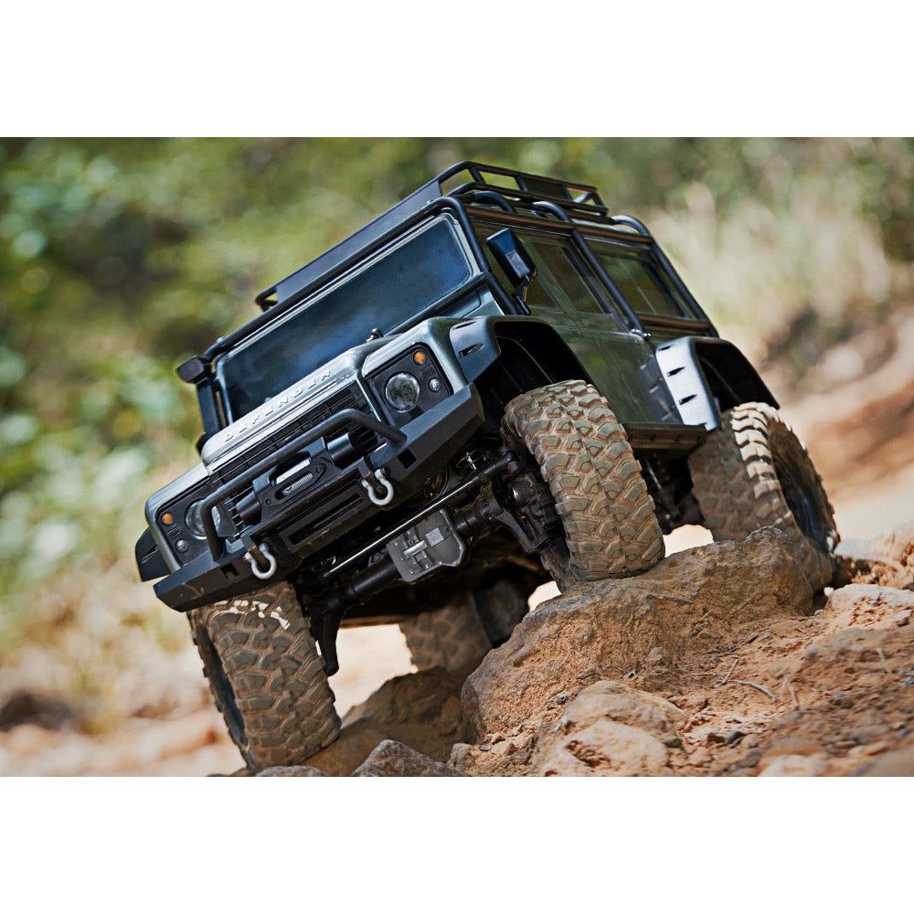 TRAXXAS 1/10 TRX-4 Scale & Trail Crawler Land Rover Defender - Black