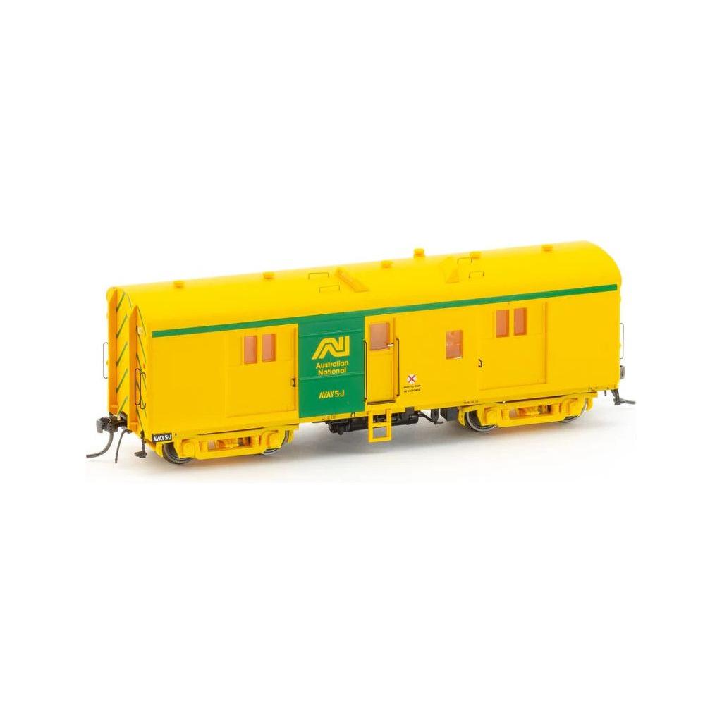SDS MODELS HO 8300 Break Van AVAY5-J 1980s