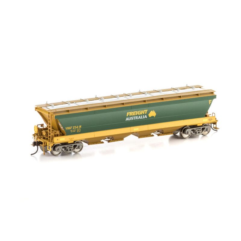AUSCISION HO VHGF Grain Hopper, Freight Australia Green/Yellow with FA Logo - 4 Wagon Pack